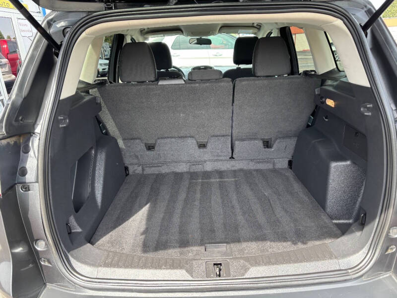 2016 Ford Escape S