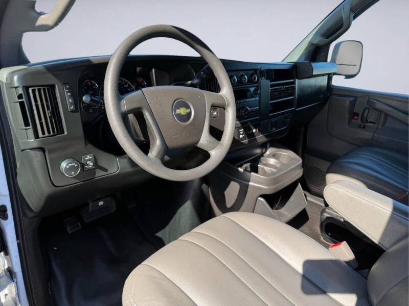 2019 Chevrolet Express LS 2500