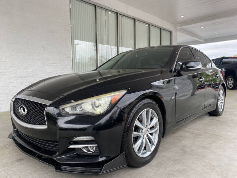 2014 Infiniti Q50 for sale at Powerhouse Automotive in Tampa FL