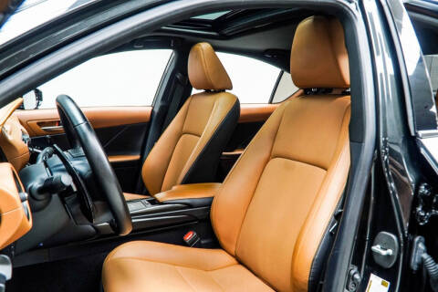 2024 Lexus IS 350 F SPORT Design