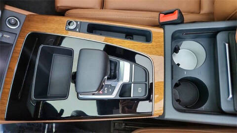 2024 Audi Q5 e quattro S line Prestg 55 TFSI