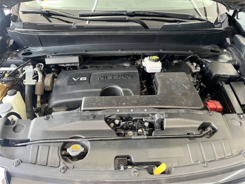 2020 Nissan Pathfinder Platinum