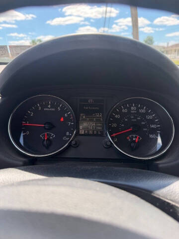 2012 Nissan Rogue S