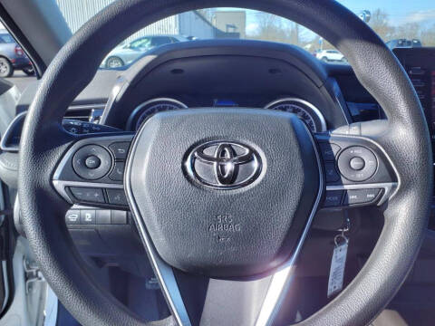 2022 Toyota Camry LE