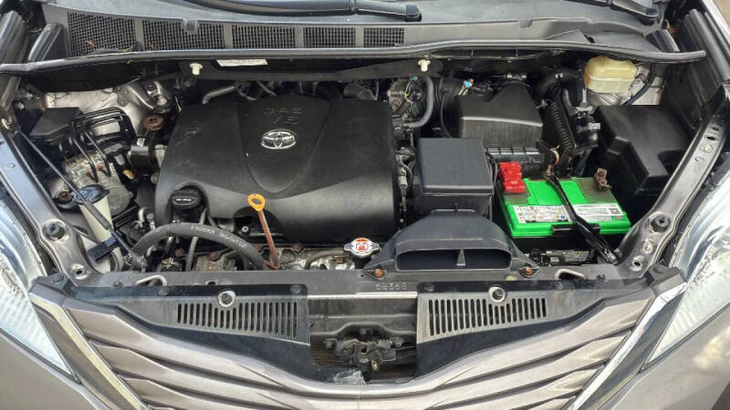 2017 Toyota Sienna