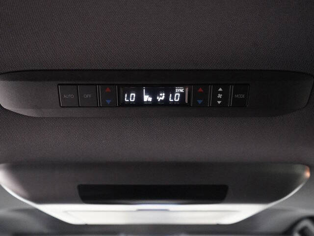 2024 Toyota Sienna XSE 7-Passenger