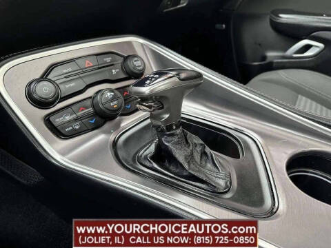 2021 Dodge Challenger SXT