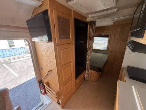 1999 Ford E-Series E-450 SD