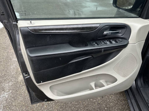 2017 Dodge Grand Caravan SE
