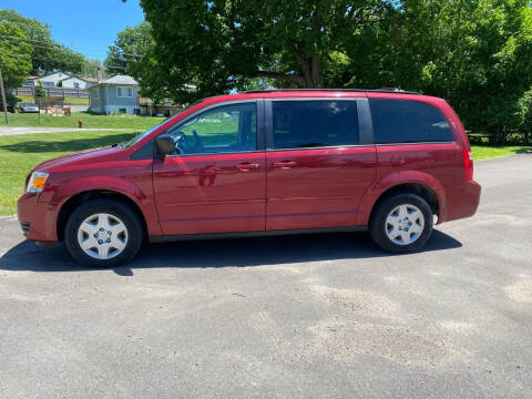 2010 Dodge Grand Caravan for sale at Family Auto Sales llc in Fenton MI