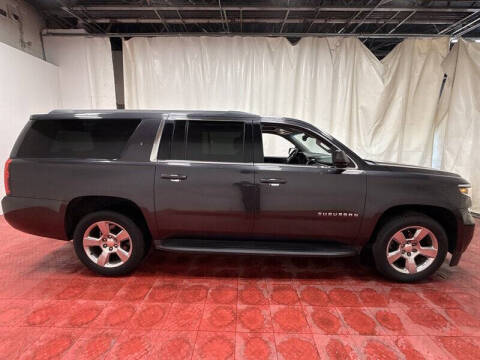 2017 Chevrolet Suburban LT