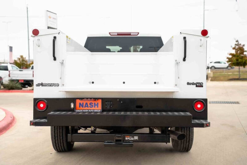 2025 GMC Sierra 2500HD Pro