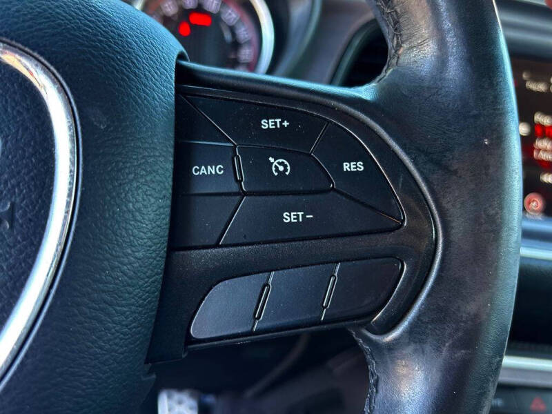 2017 Dodge Challenger R/T Scat Pack