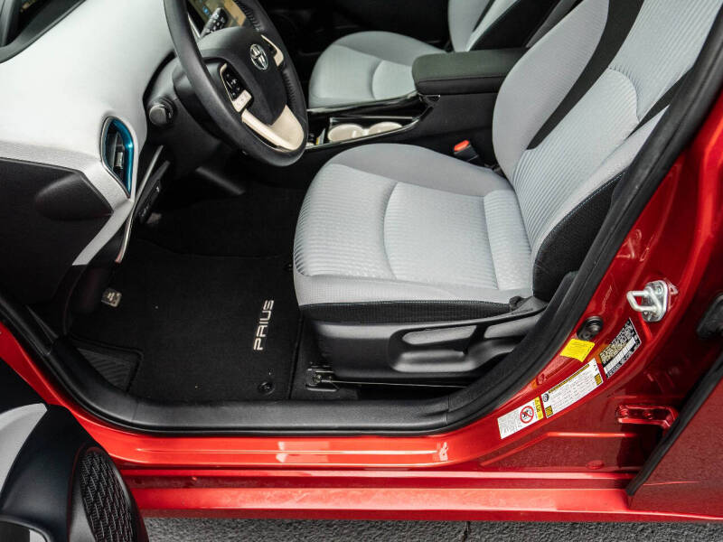 2016 Toyota Prius Two Eco