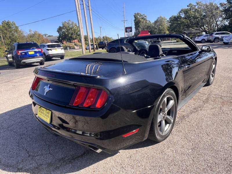 2016 Ford Mustang V6