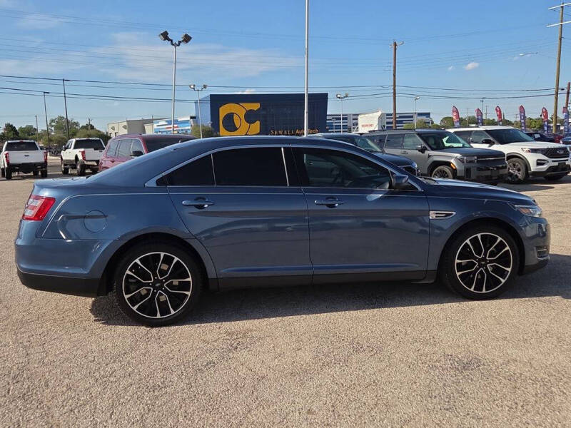 2019 Ford Taurus SEL
