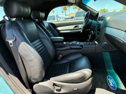 2002 Ford Thunderbird Deluxe