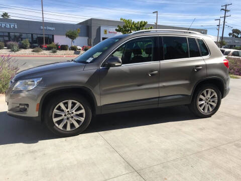 2009 Volkswagen Tiguan for sale at CALIFORNIA AUTO GROUP in San Diego CA