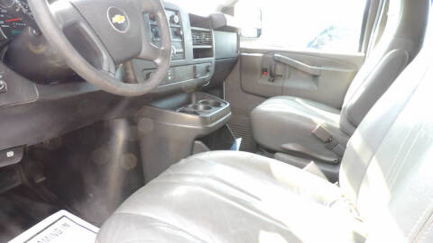 2017 Chevrolet Express 2500