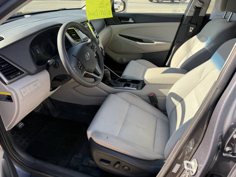 2016 Hyundai Tucson SE