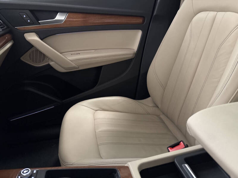 2022 Audi Q5 quattro S line Prem Plus 45 TFSI