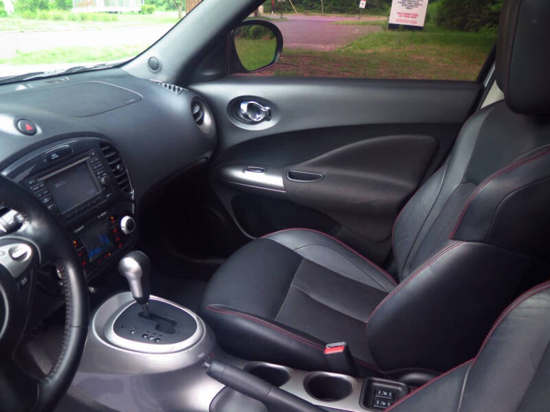2012 Nissan JUKE SL