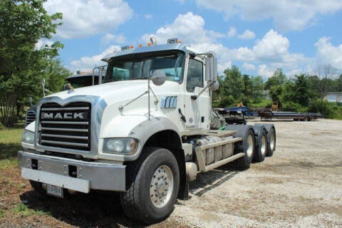 2013 Mack Granite