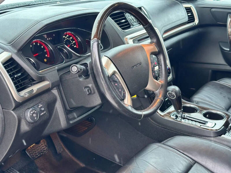 2016 GMC Acadia Denali