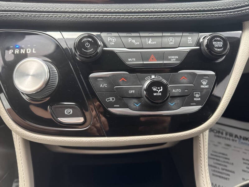 2022 Chrysler Pacifica Limited