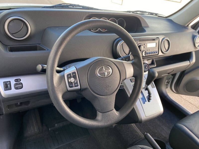 2012 Scion xB Base - Photo 24