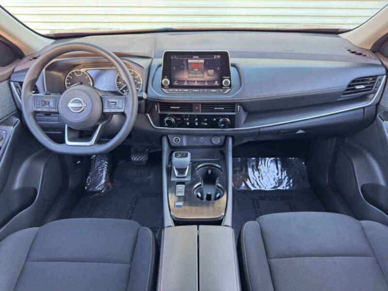 2023 Nissan Rogue S