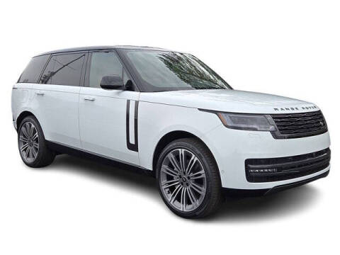 2025 Land Rover Range Rover P400 SE LWB