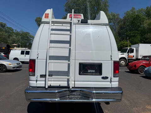 2014 Ford E-Series