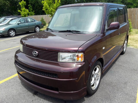 2005 Scion xB for sale at Midtown Motors in Waukegan IL