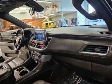 2021 GMC Yukon XL SLT