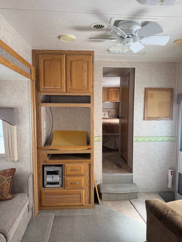 2004 Carriage Compass