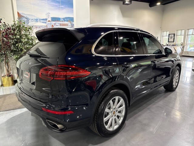 2016 Porsche Cayenne