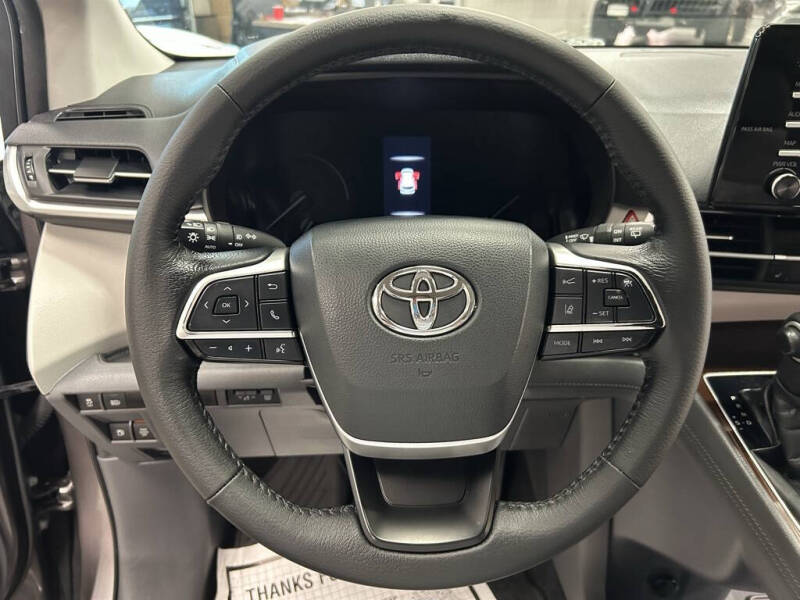 2021 Toyota Sienna XLE 7-Passenger