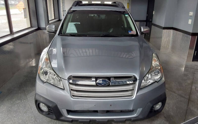 2013 Subaru Outback for sale at Settle Auto Sales TAYLOR ST. in Fort Wayne IN
