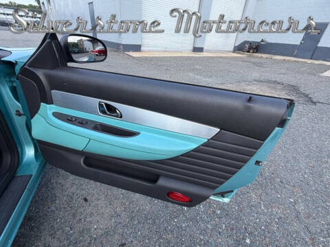 2002 Ford Thunderbird Deluxe