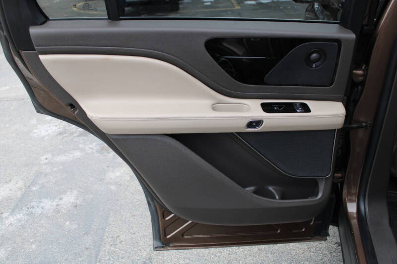 2022 Lincoln Aviator Reserve