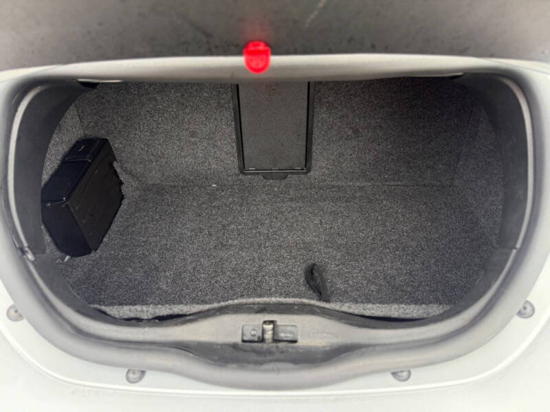 2006 Volkswagen New Beetle Convertible 2.5