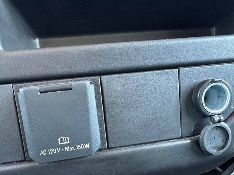 2024 GMC Savana 2500