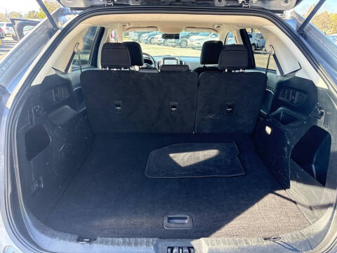 2021 Ford Edge SE