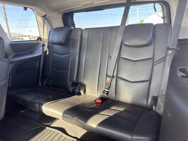 2020 Cadillac Escalade Luxury