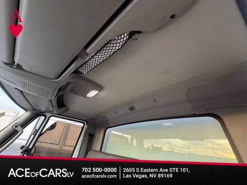 2017 International DuraStar 4300