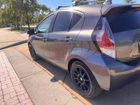 2015 Toyota Prius c