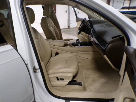 2017 Audi Q7 3.0T quattro Premium Plus