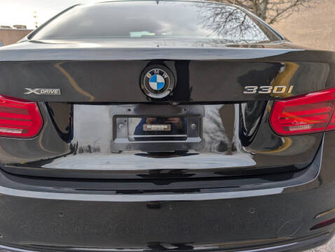 2018 BMW 3 Series 330i xDrive