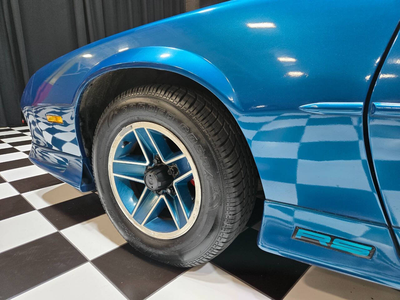 1992 Chevrolet Camaro 21